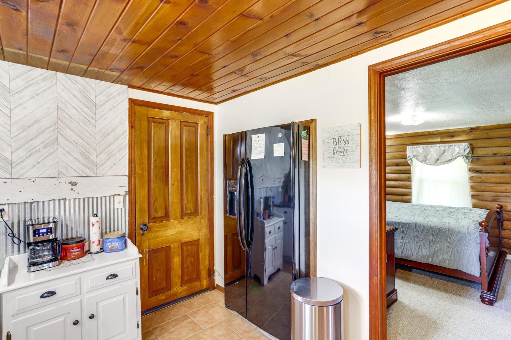 Quiet Shiloh Retreat With Spacious Yard And Fireplace! Екстериор снимка