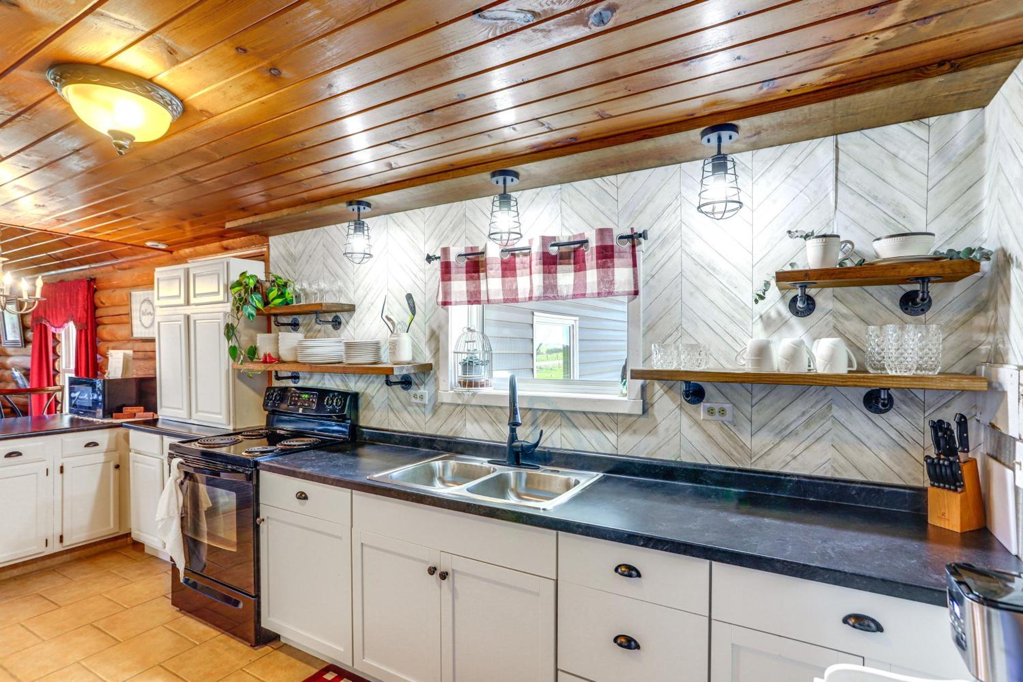 Quiet Shiloh Retreat With Spacious Yard And Fireplace! Екстериор снимка